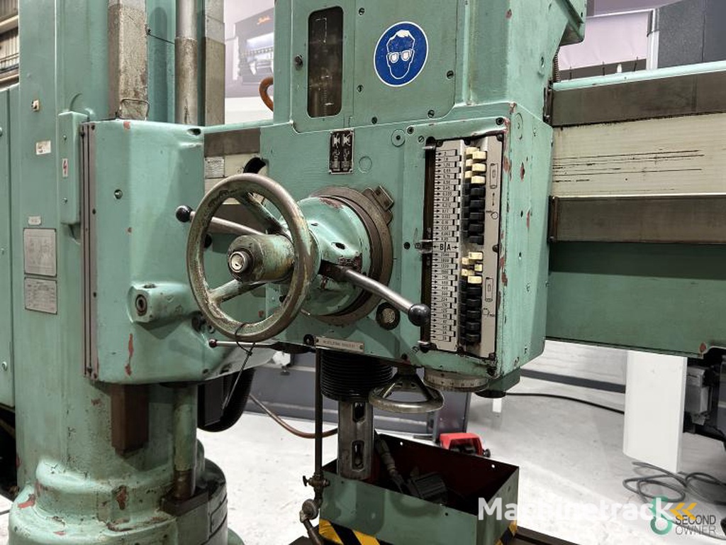 Radialbohrmaschinen MAS  VO50-1600 1986