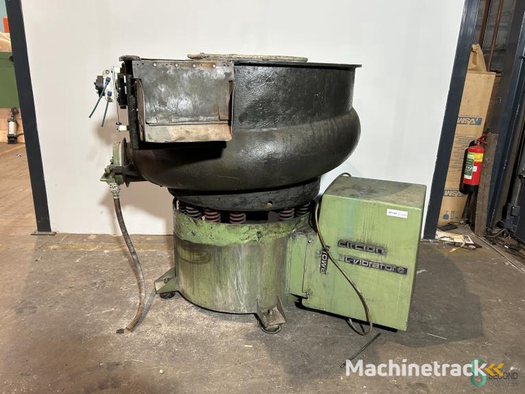 Trommelentgratmaschinen Walther Trowal Circlon L-Vibrator