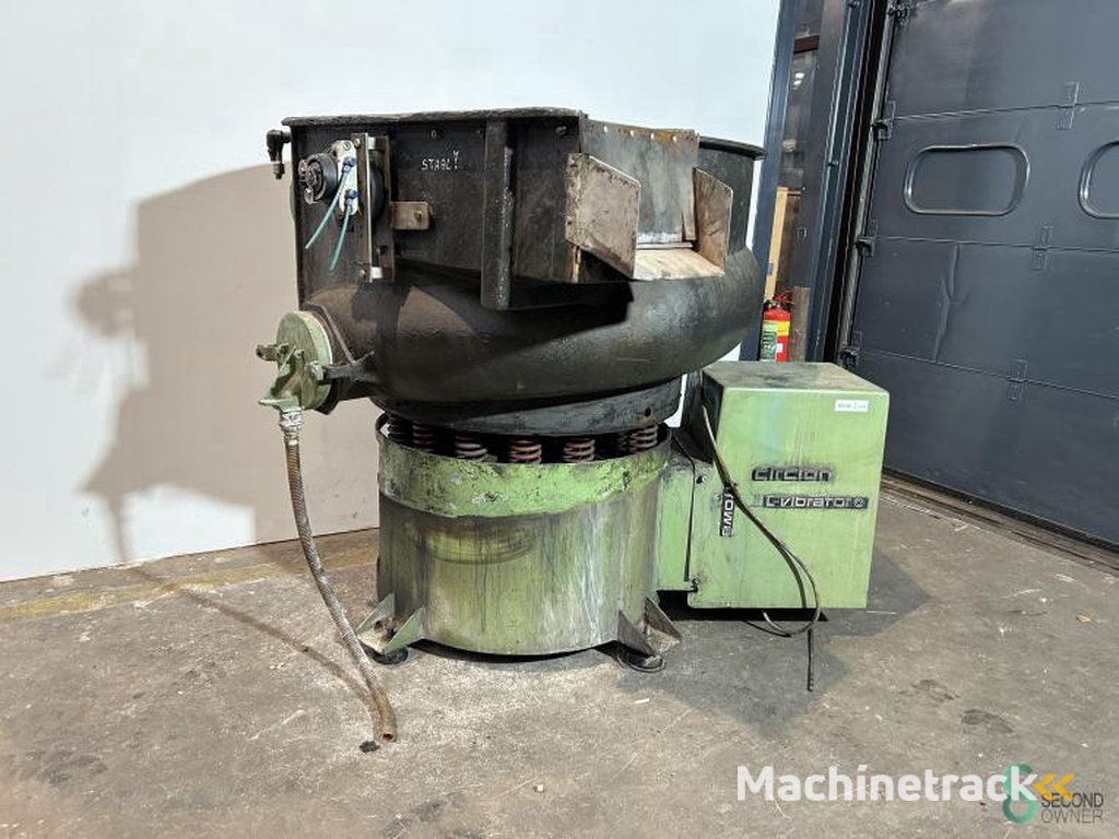 Trommelentgratmaschinen Walther Trowal Circlon L-Vibrator