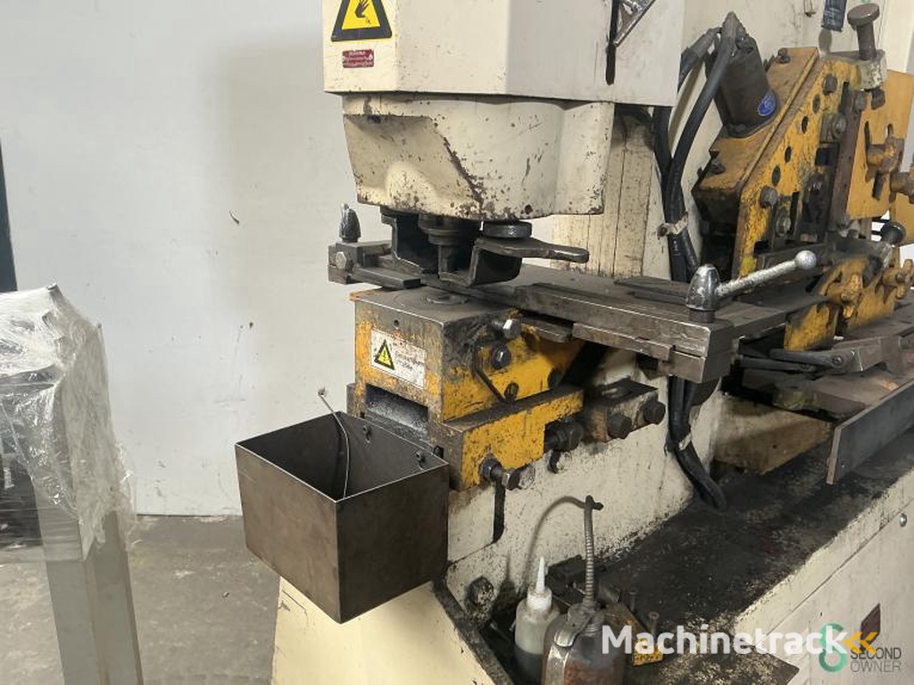 Stanz- und Schneidmaschinen Geka Hydracrop 70-S