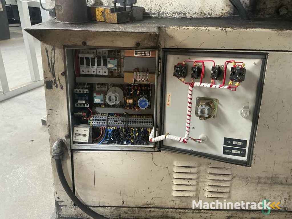 Stanz- und Schneidmaschinen Geka Hydracrop 70-S