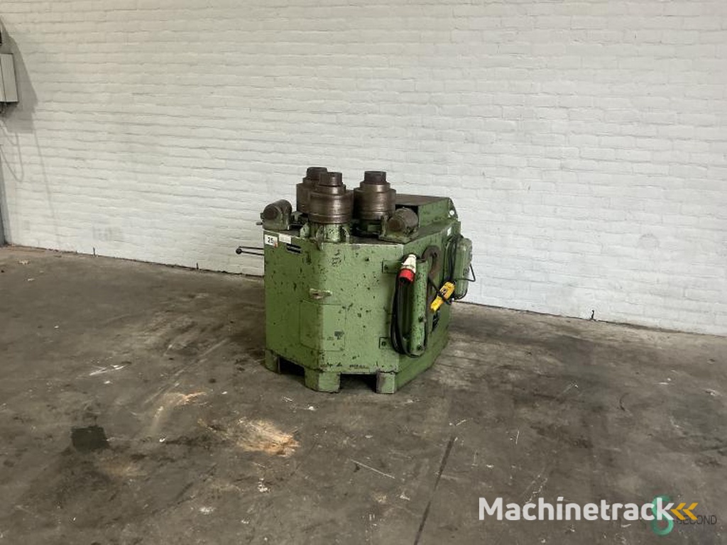 Profilbiegemaschinen Roundo R-3