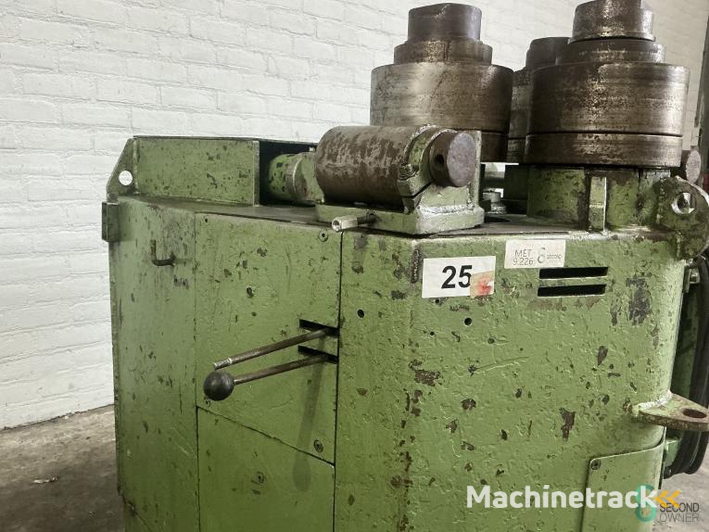 Profilbiegemaschinen Roundo R-3