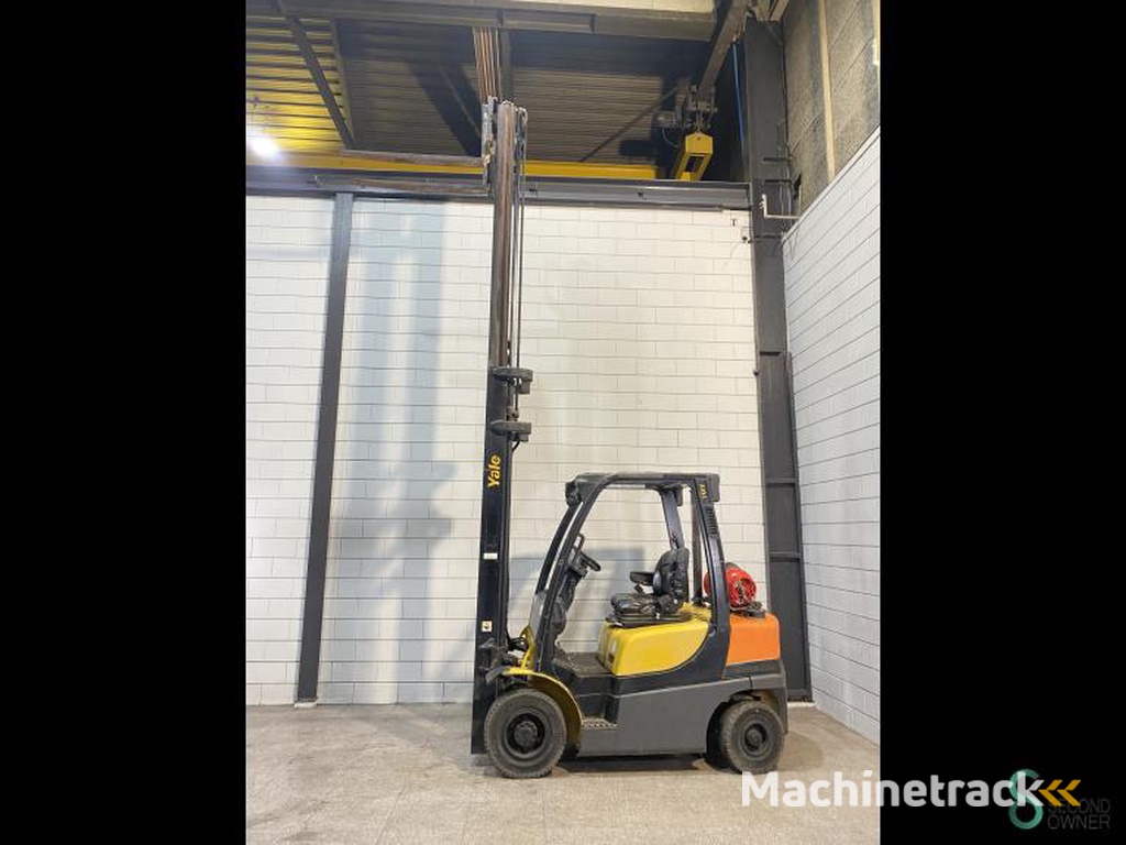 Forklifts LPG Yale GLP 25 VX 2013