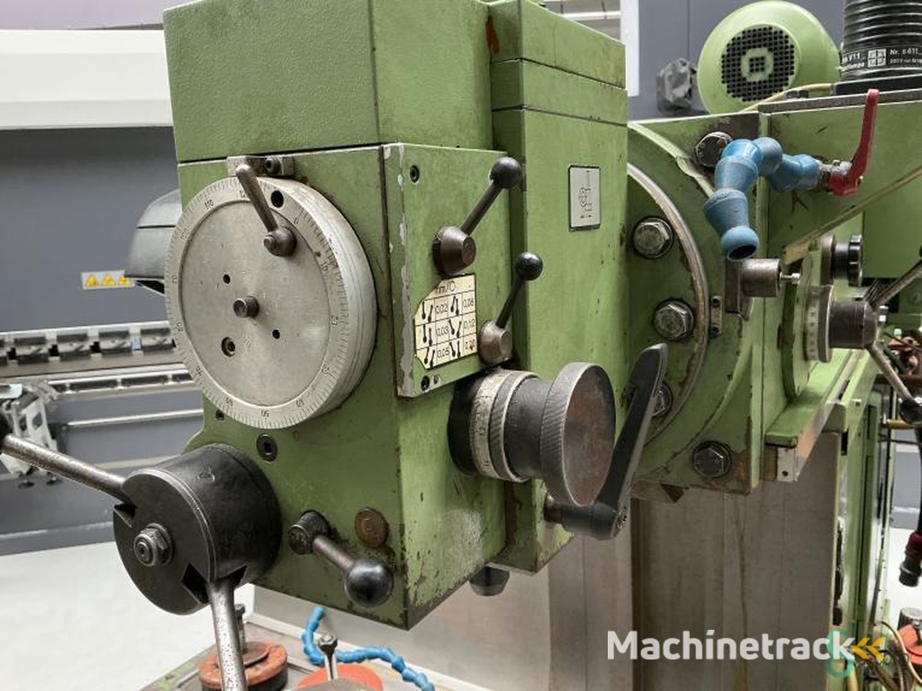 Freesmachines universeel Deckel MAHO MH 800 C