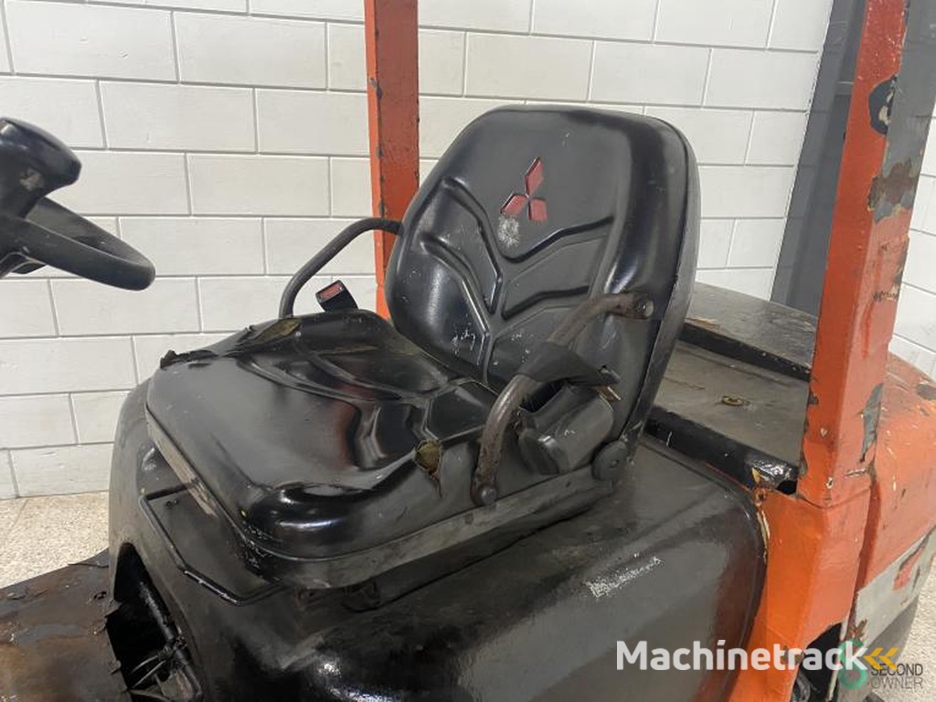 Heftrucks Diesel Nissan FD25 2003