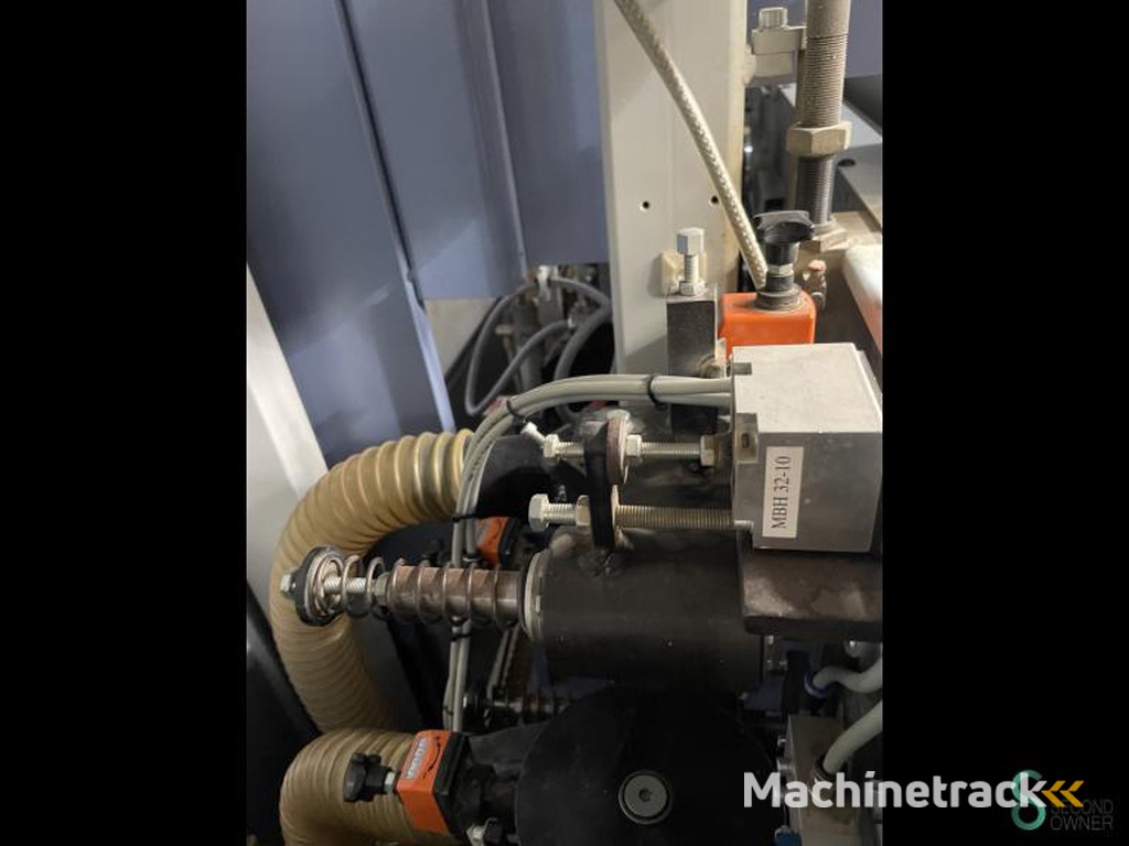 Kantenlijmers Hebrock AKV 3006 DK-F 2012