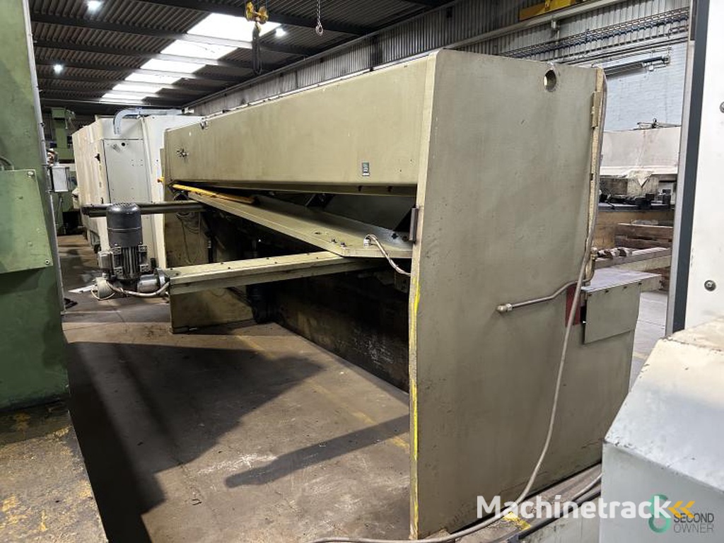 Plaatscharen Safan HVS 310 13/16 1990