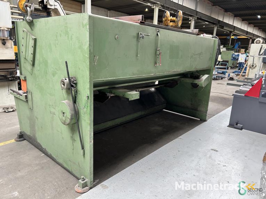 Plaatscharen Darley GS 3100x13 1986