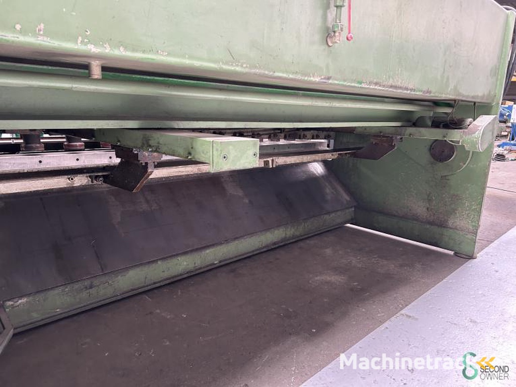 Plaatscharen Darley GS 3100x13 1986