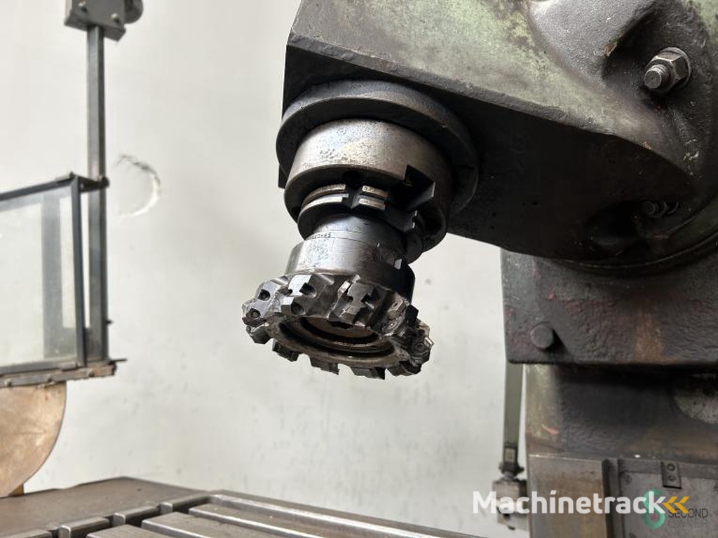 Freesmachines universeel TOS FGH 32