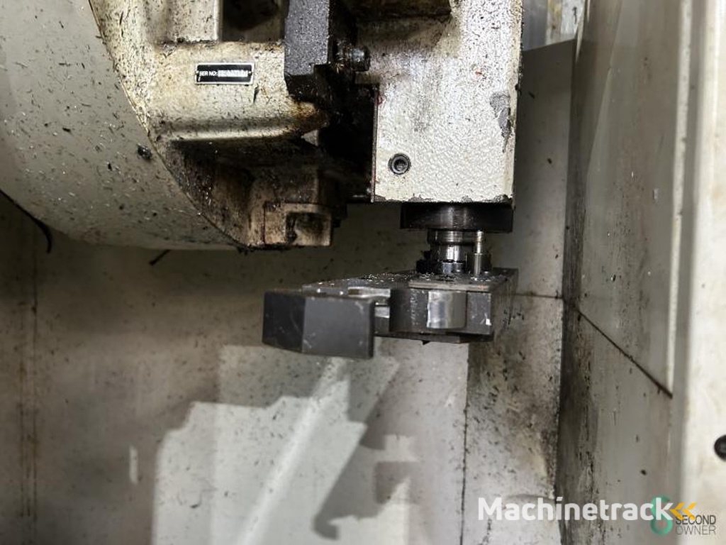 Freesmachines universeel Hurco BMC 4020