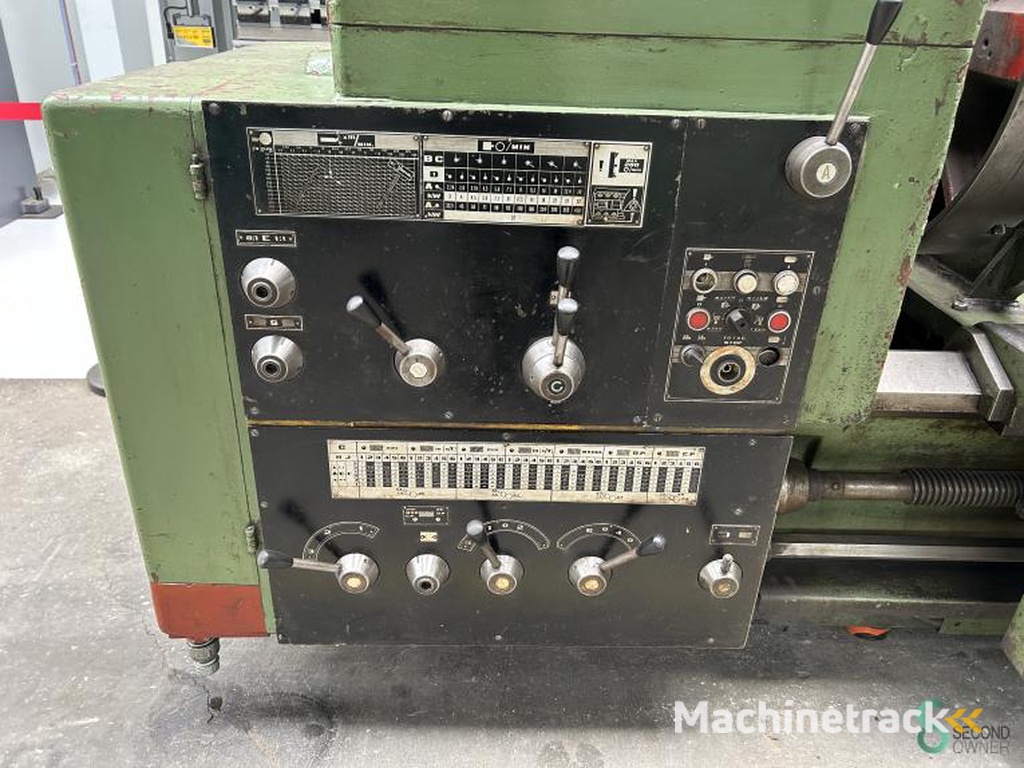 Horizontale draaibanken TOS Celakovice SU-100 1979