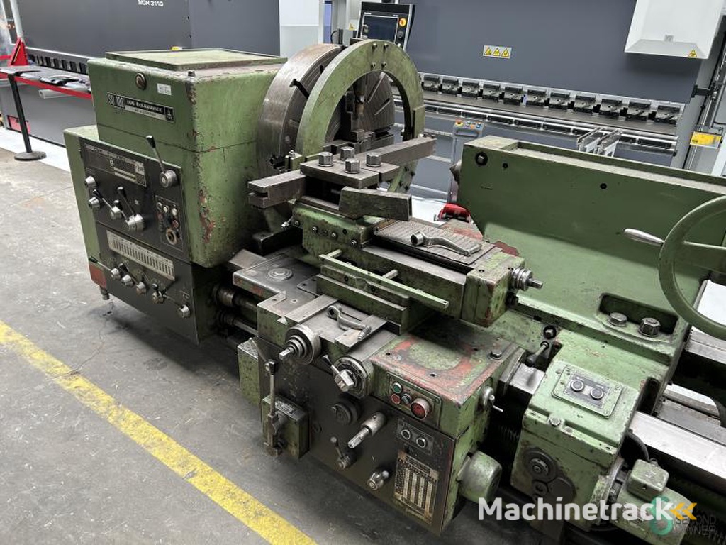 Horizontale draaibanken TOS Celakovice SU-100 1979