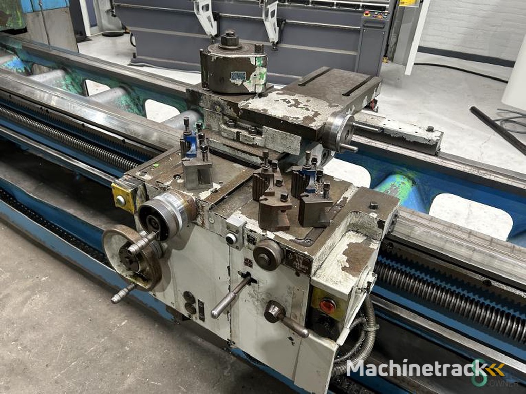 Horizontale draaibanken TOS SUI 63