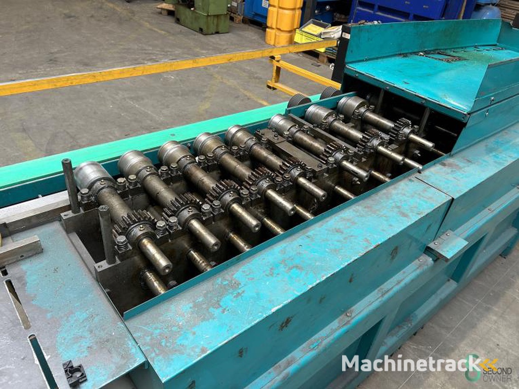 Felsmachines Lockformer