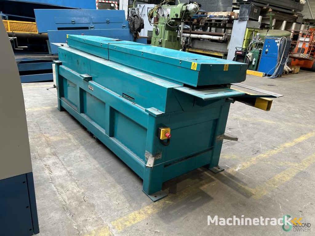 Felsmachines Lockformer