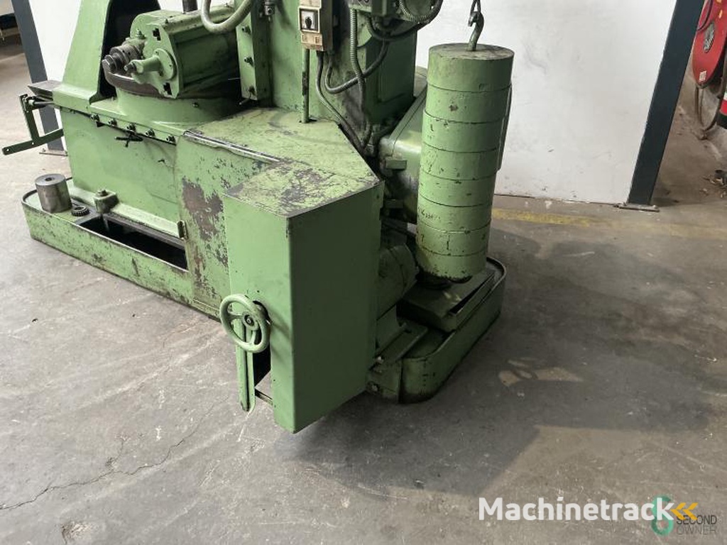 Tandwielbewerkingsmachines Van Dorst 1954