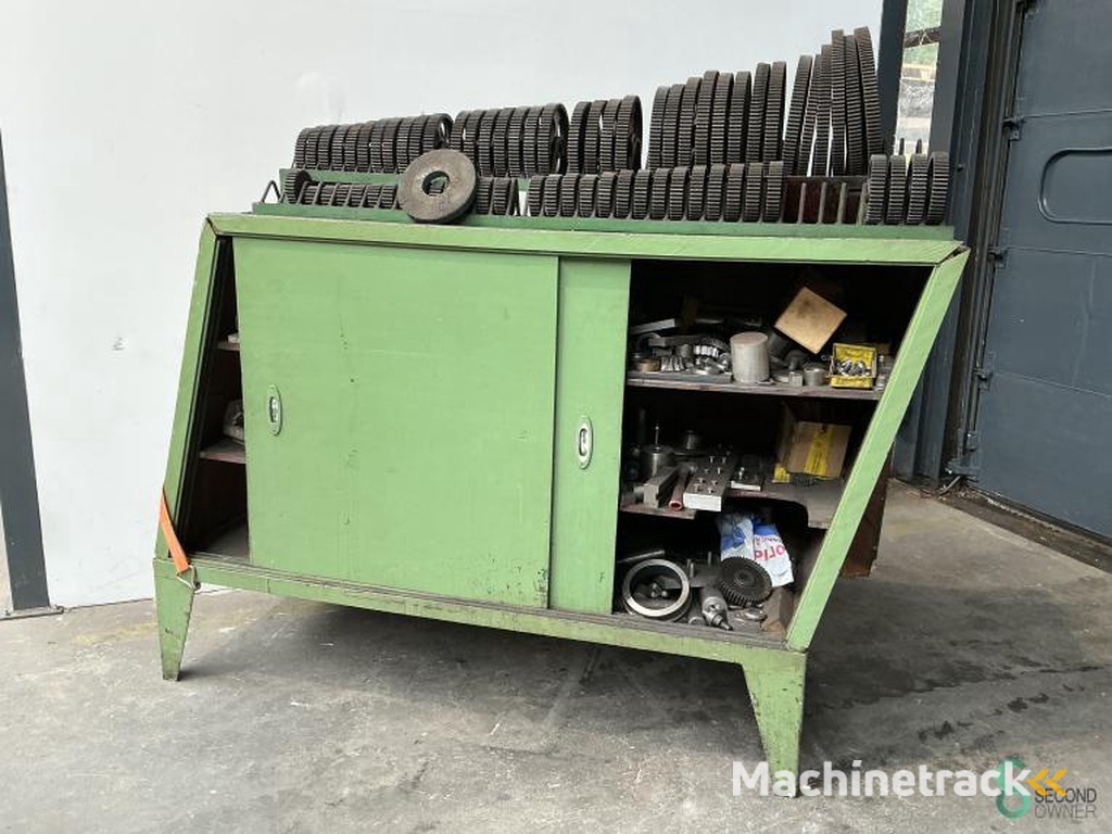 Tandwielbewerkingsmachines Van Dorst 1954