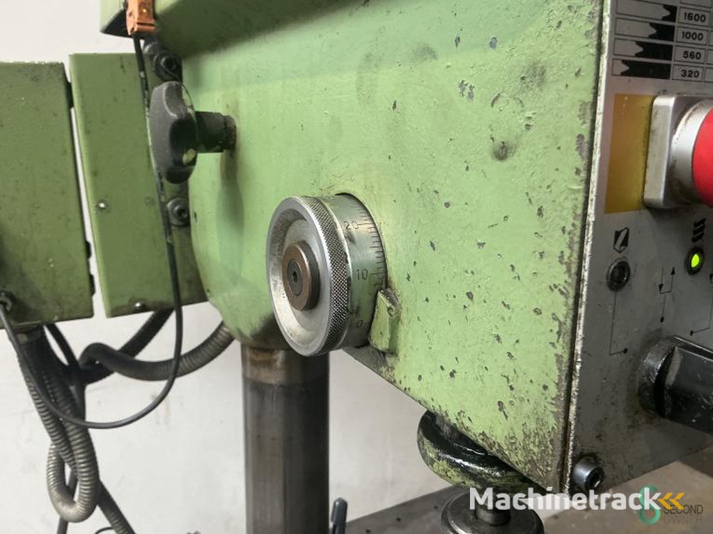 Kolomboormachines Ixion BT 15 GL