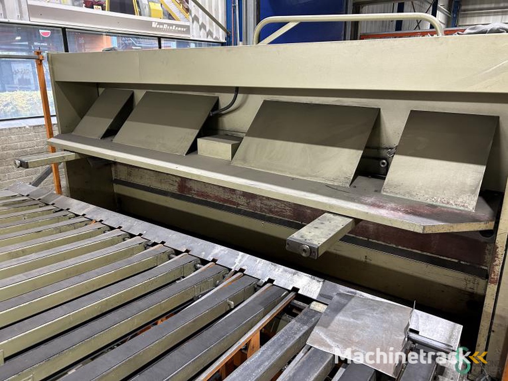 Plaatscharen Safan HVR 430-6 1997