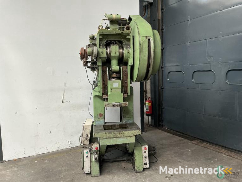 Eccentric presses Cincinnati GH 55 1977