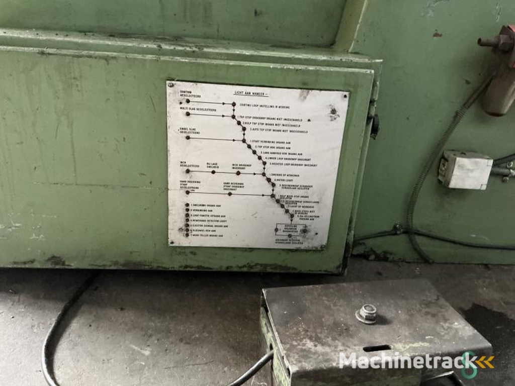 Eccentric presses Cincinnati GH 55 1977