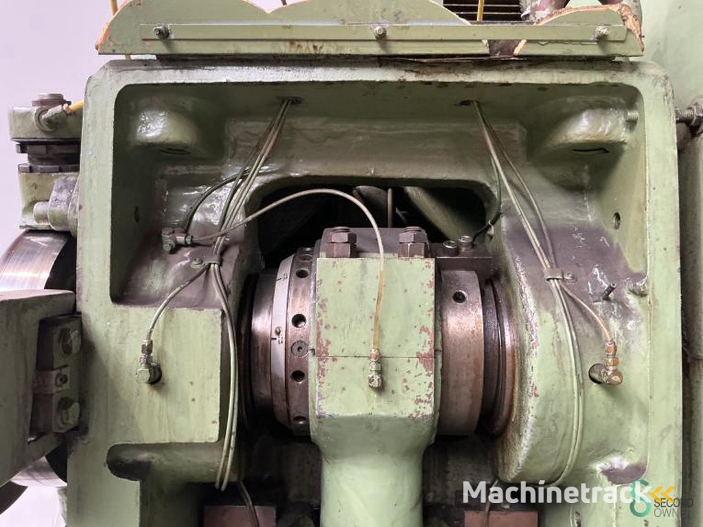 Eccentric presses Cincinnati GH 55 1977