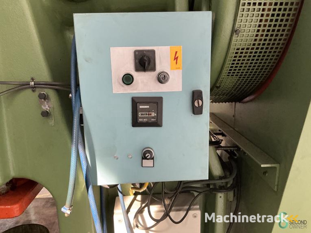 Eccentric presses Rijva 505/1F, 63t 1981