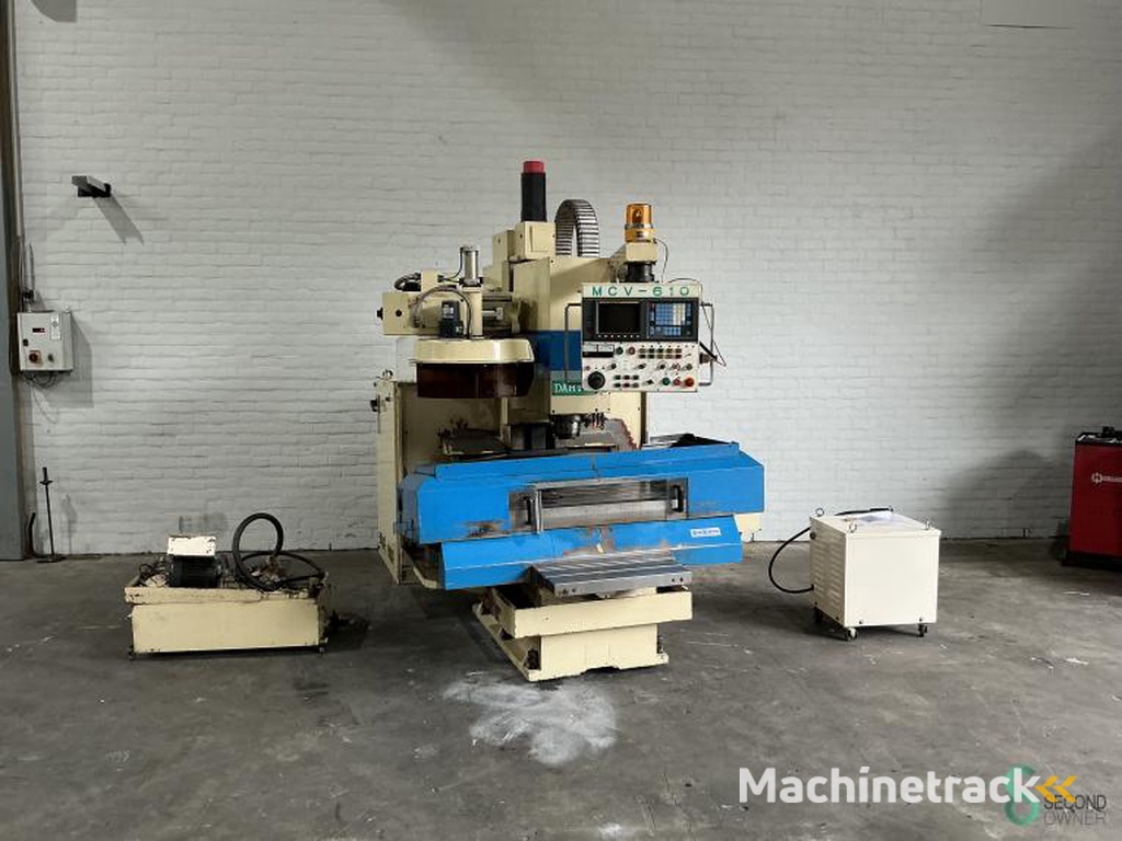 Fräsmaschinen Dah Lih DL-MCV 610 1992