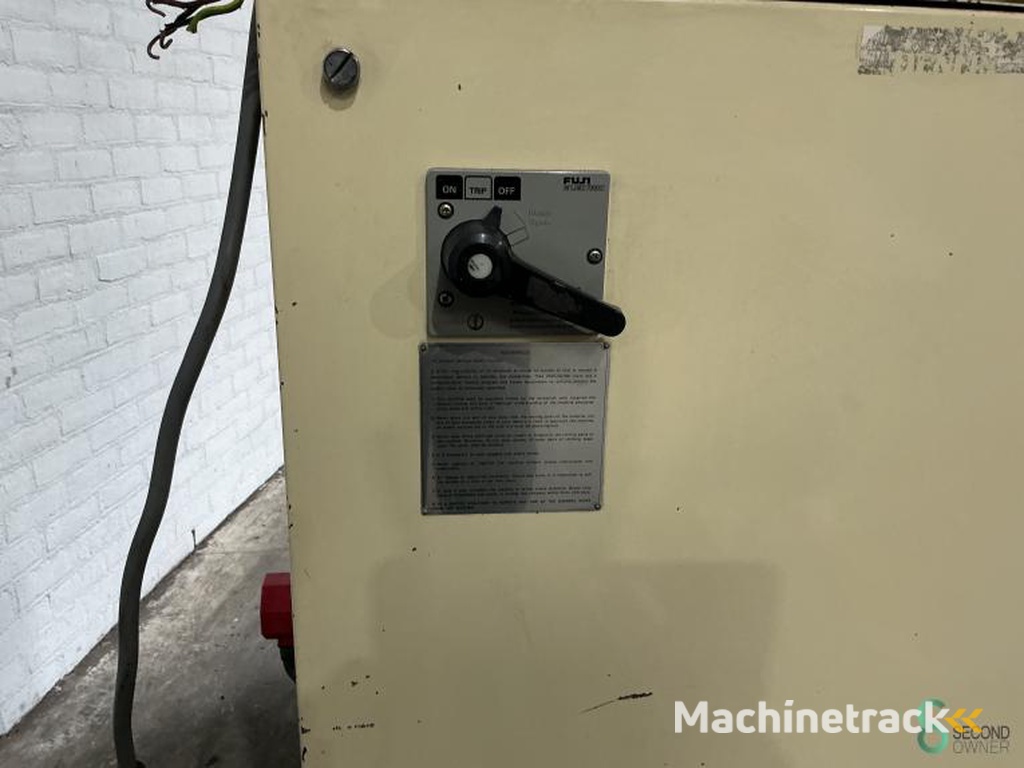 Fräsmaschinen Dah Lih DL-MCV 610 1992