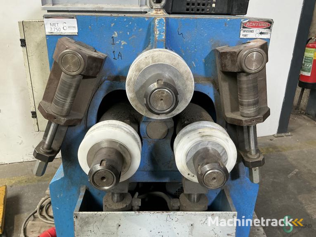 Profilbiegemaschinen Akyapak APK 60 2000