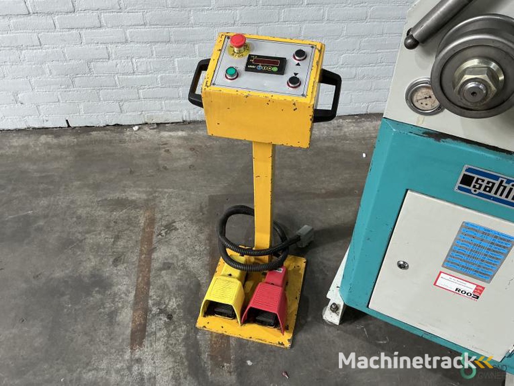 Profilbiegemaschinen Sahinler HPK-50 2001