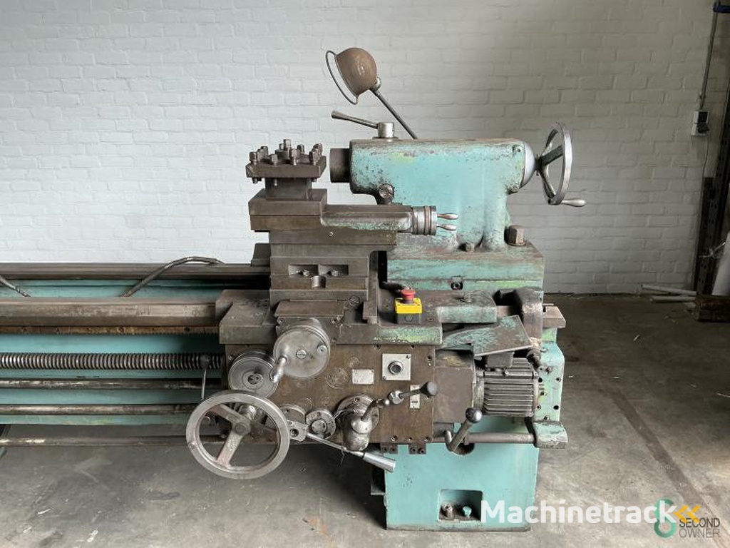 Horizontal lathes ZMM C13MB