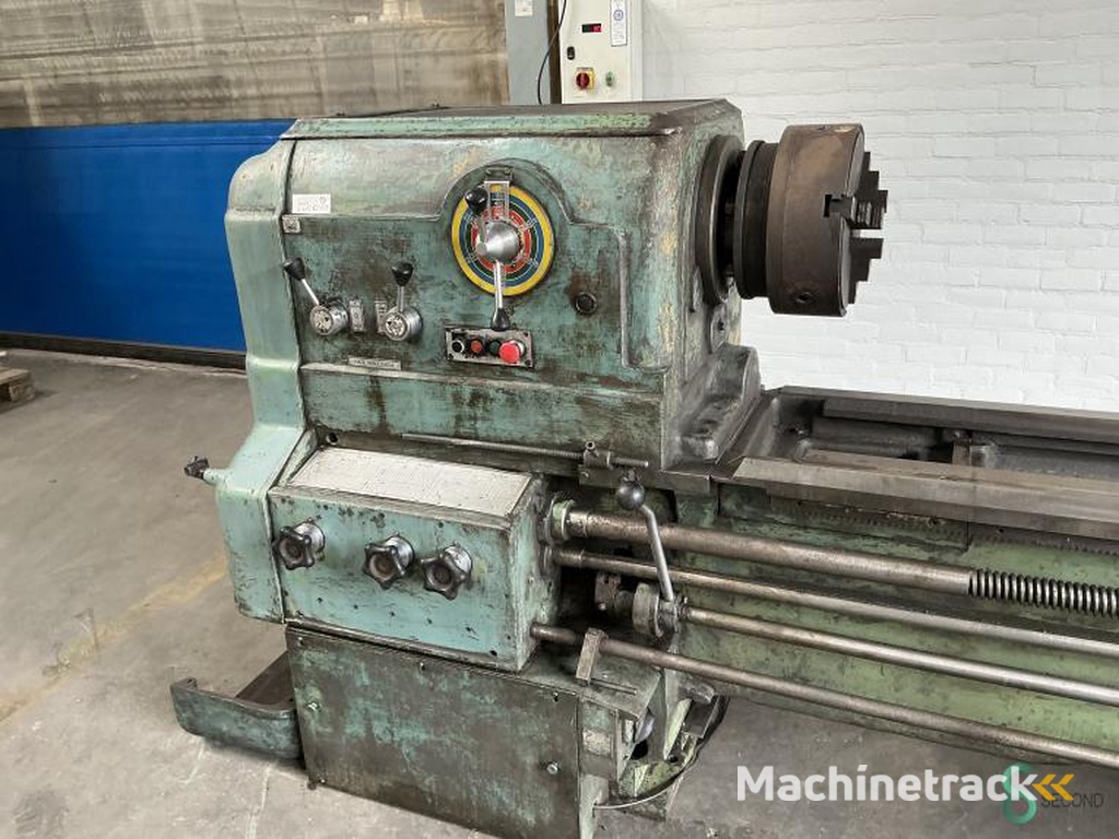 Horizontal lathes ZMM C13MB