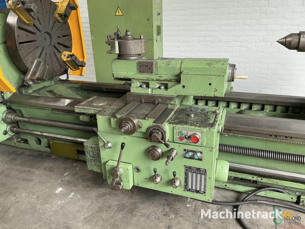 Horizontal lathes TOS SU 100 x 3000
