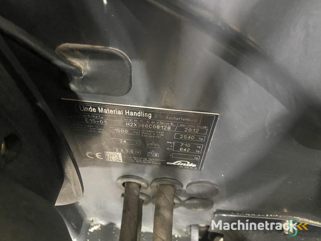 Heftrucks Elektrisch Linde E 15 2012