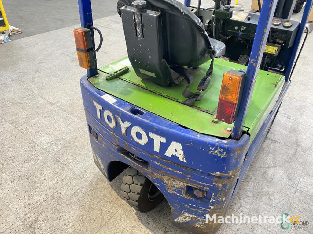 Heftrucks Elektrisch Toyota 2 FBE 10-48