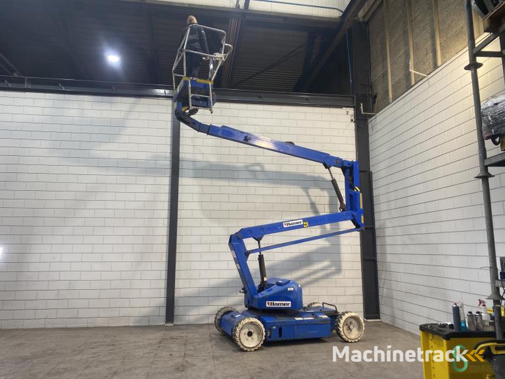 Knikarmhoogwerker Upright AB38 2005