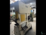 Minituur van Pons-knipmachines Mubea KBLH1000