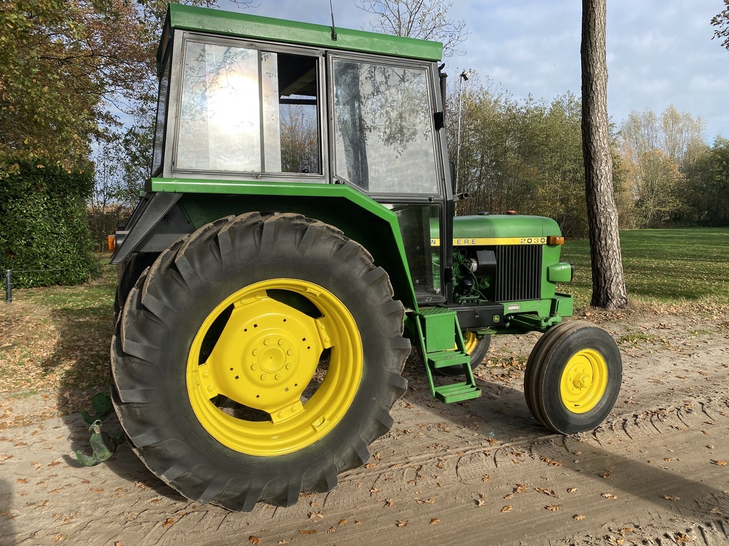 John deere 2030