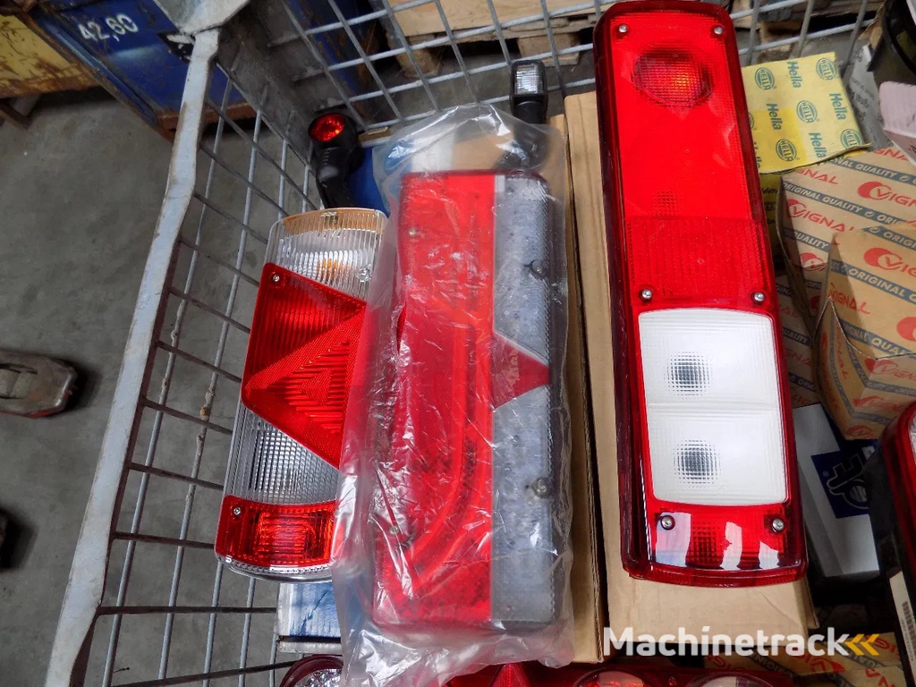 verlichting voor truck en trailer HELLA VERLICHTING truck en trailer