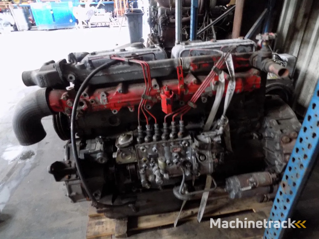 DAF 825 motor van daf typ 85 euro 2