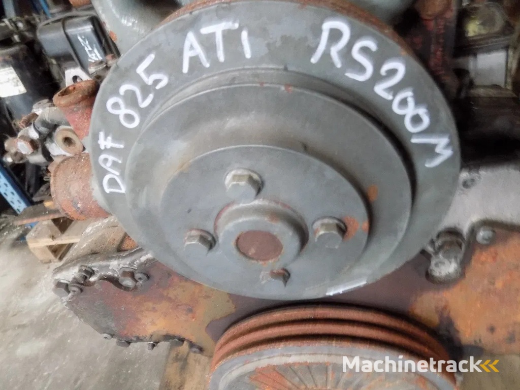 DAF 825 motor van daf typ 85 euro 2