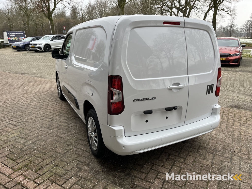 Fiat Doblò 1.5 BlueHDi 100 S&S L1 650kg | BPM Vrij! | Houten Afwerking | Led Koplampen |