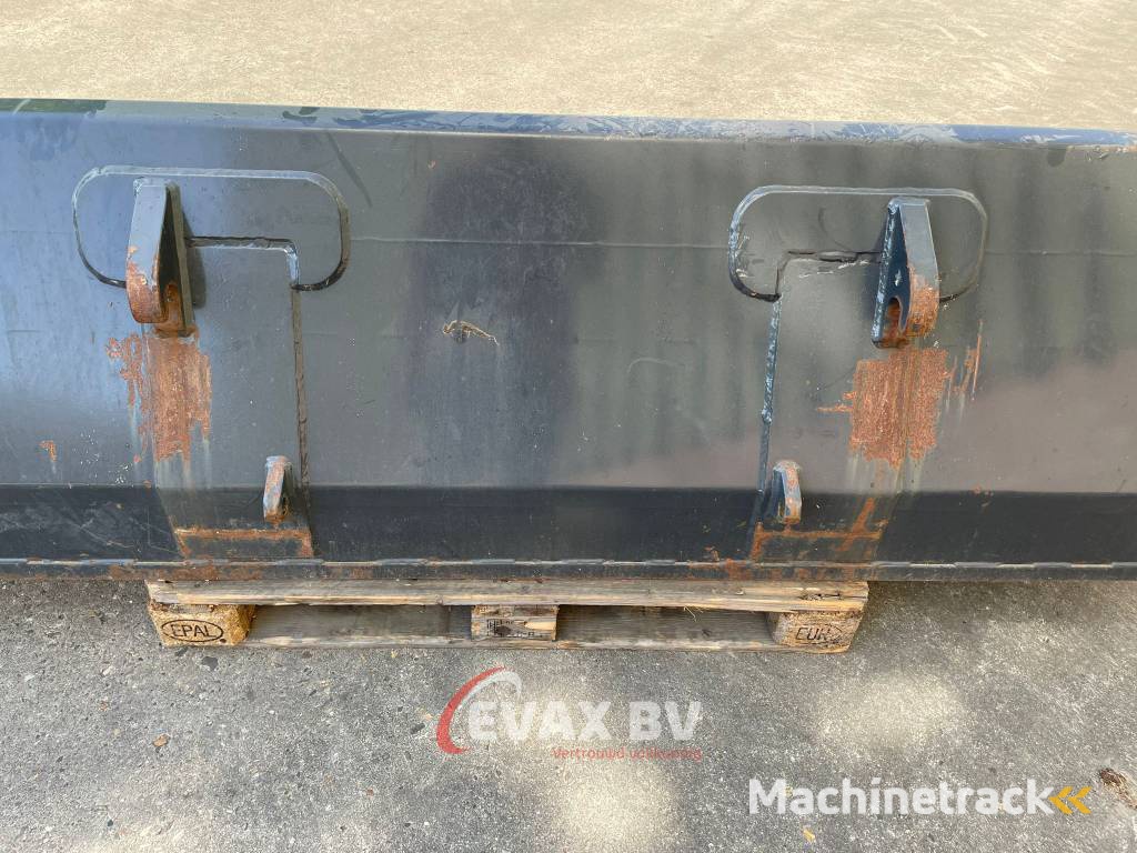 Schepbak Euro aankoppeling 2400mm