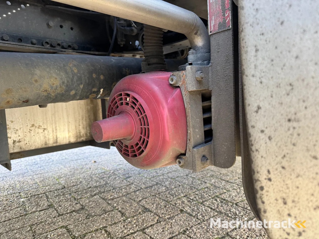 MAN TGX 18.440 XXL ADR 2016 PTO + COMPRESSOR