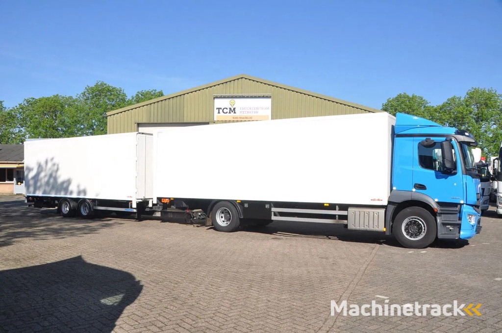 Mercedes-Benz Antos 1933 DOORLAAD-COMBI 300.773km NL-TRUCK