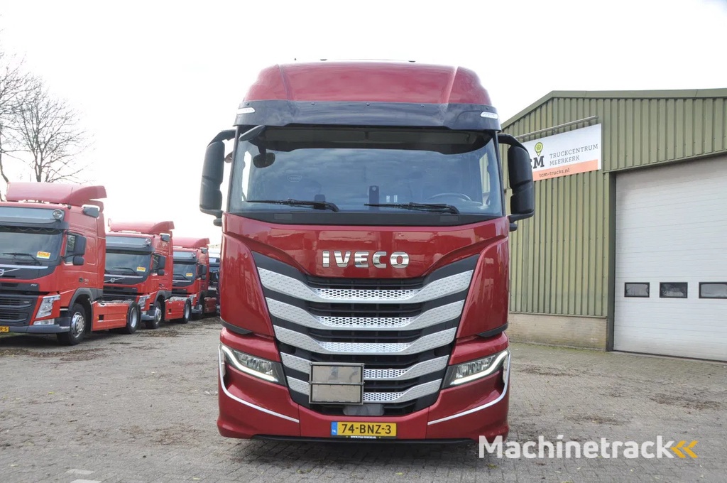 Iveco S-WAY 460 ADR 2019 RETARDER PTO + COMPRESSOR