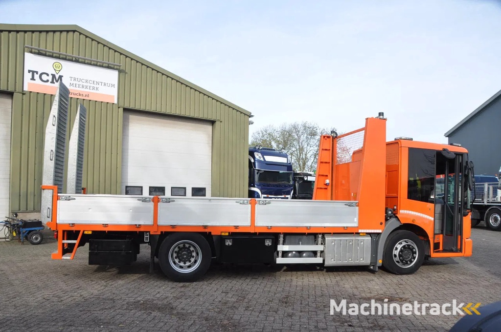 Mercedes-Benz Econic 1827 E6 2020 TRANSPORTER 62.489km